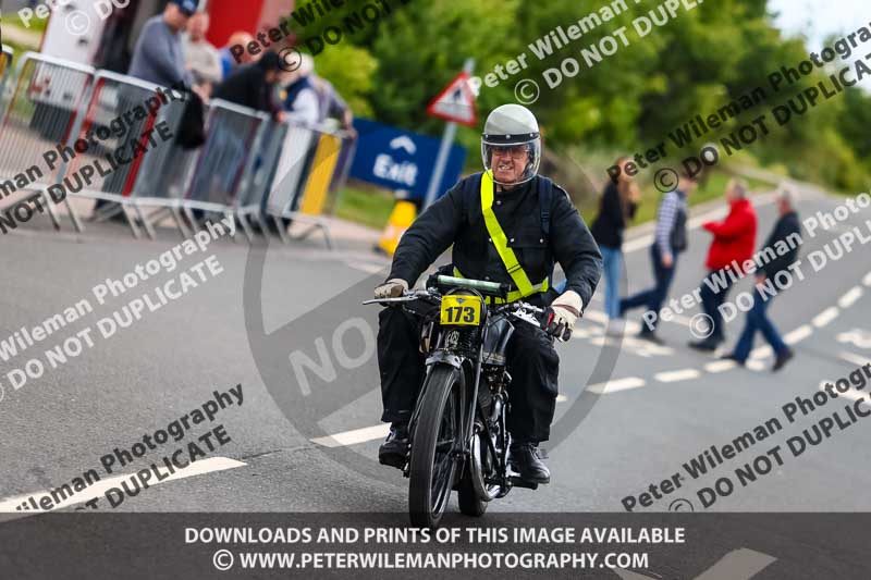 Vintage motorcycle club;eventdigitalimages;no limits trackdays;peter wileman photography;vintage motocycles;vmcc banbury run photographs